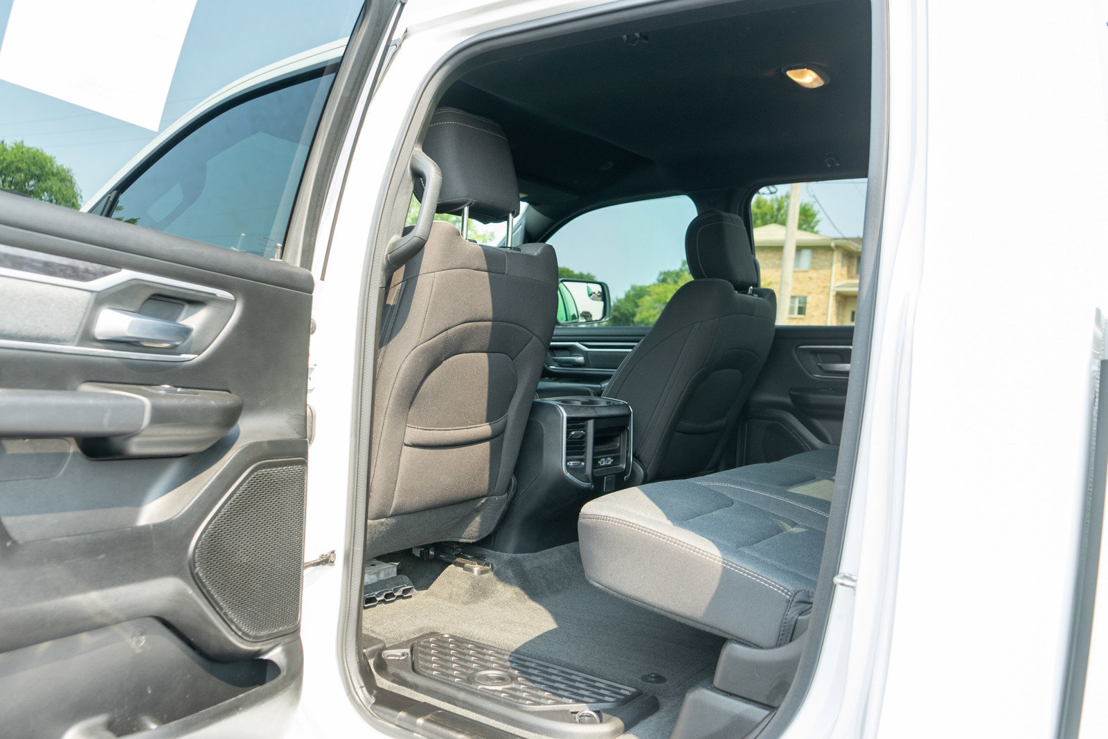 Used 2023 RAM 1500 Big Horn AWD/4WD image 27