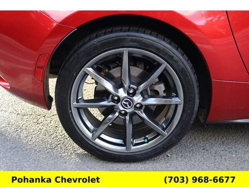 Used 2017 MAZDA MX-5 Miata RF Grand Touring image 25