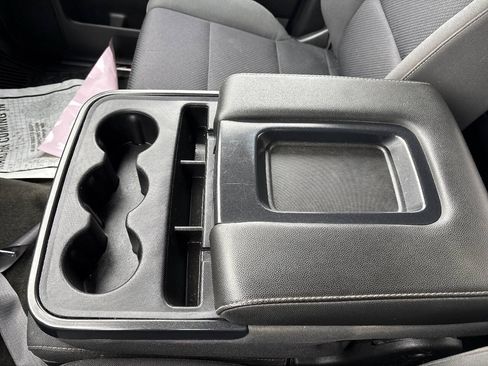 Used 2018 Chevrolet Silverado 1500 LT w/ All Star Edition AWD/4WD image 35
