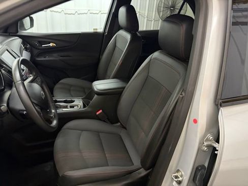 Used 2022 Chevrolet Equinox RS FWD image 33