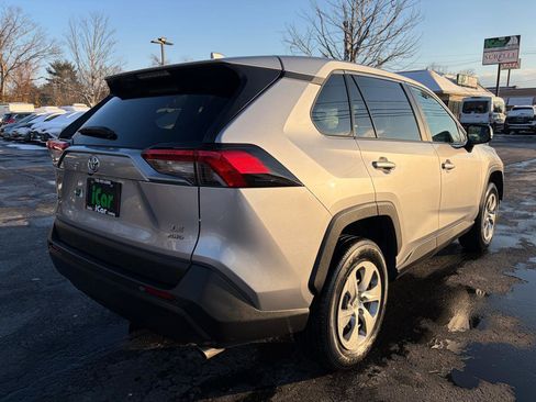 Used 2023 Toyota RAV4 LE image 7