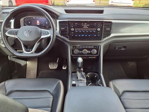 Used 2023 Volkswagen Atlas Cross Sport SEL Premium R-Line image 17