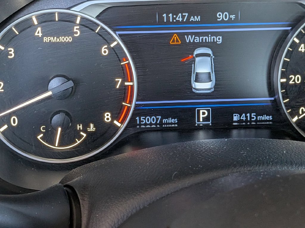 Used 2025 Nissan Altima 2.5 SR FWD image 21