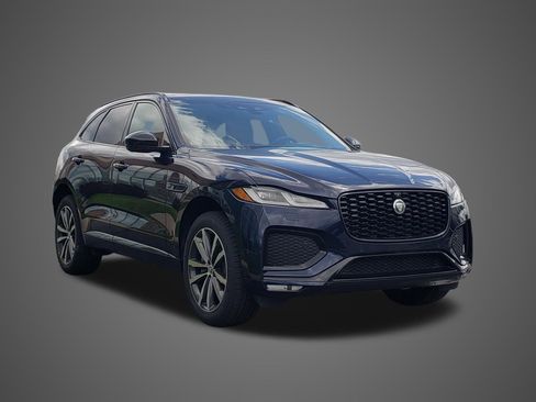 New 2026 Jaguar F-PACE R-Dynamic S AWD/4WD image 3
