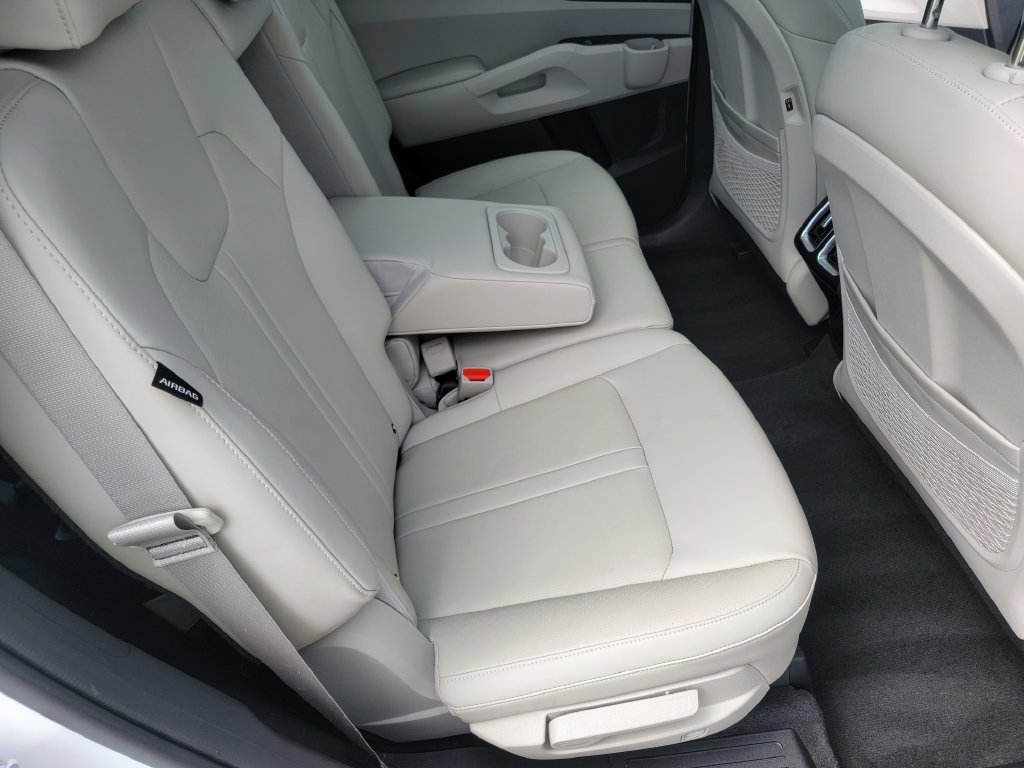 Used 2026 Kia Sorento S w/ S Panoramic Sunroof Package FWD image 13