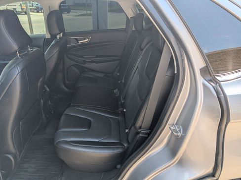 Used 2022 Ford Edge Titanium w/ Equipment Group 301A AWD/4WD image 13