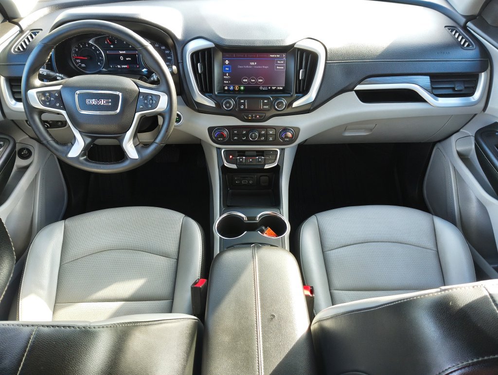 Used 2024 GMC Terrain SLT w/ LPO, Floor Liner Package AWD/4WD image 13