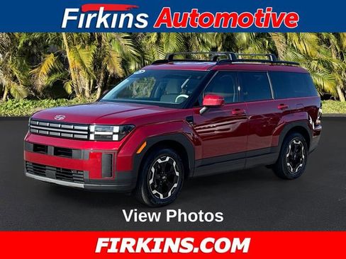 Used 2025 Hyundai Santa Fe SEL FWD image 1