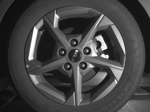 Used 2025 Kia K4 LXS image 14