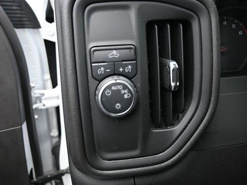 Used 2025 Chevrolet Silverado 1500 W/T image 14