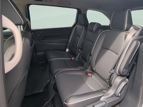 New 2026 Honda Odyssey Elite image 10