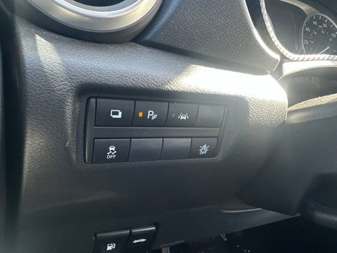 Used 2024 Nissan Versa S w/ S Plus Package FWD image 24