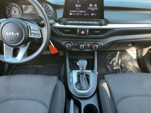 Used 2022 Kia Forte Sedan image 10