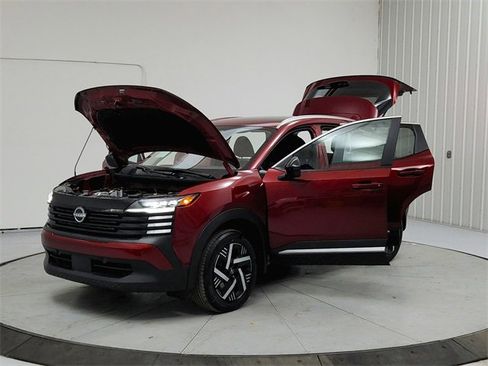 New 2026 Nissan Kicks SV w/ SV Premium Package image 11