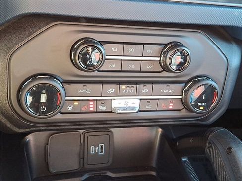 Certified 2022 Ford Bronco Raptor image 15