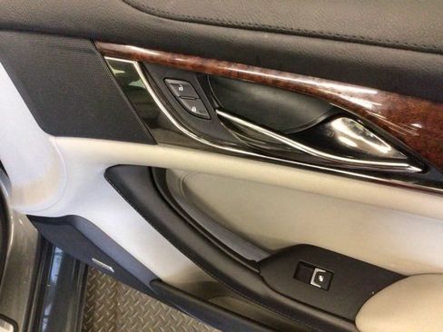 Used 2016 Cadillac CTS Sedan RWD image 8