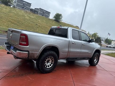 Used 2019 RAM 1500 Laramie AWD/4WD image 8