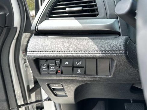 Certified 2024 Honda Odyssey EX-L image 32