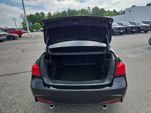 Used 2018 BMW 340i xDrive Sedan AWD/4WD image 3