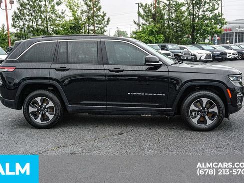 Used 2024 Jeep Grand Cherokee Limited 4xe AWD/4WD image 9