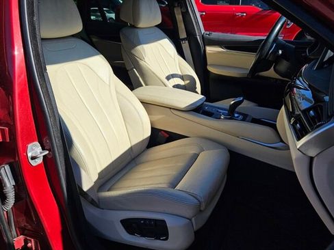 Used 2018 BMW X6 xDrive50i image 18