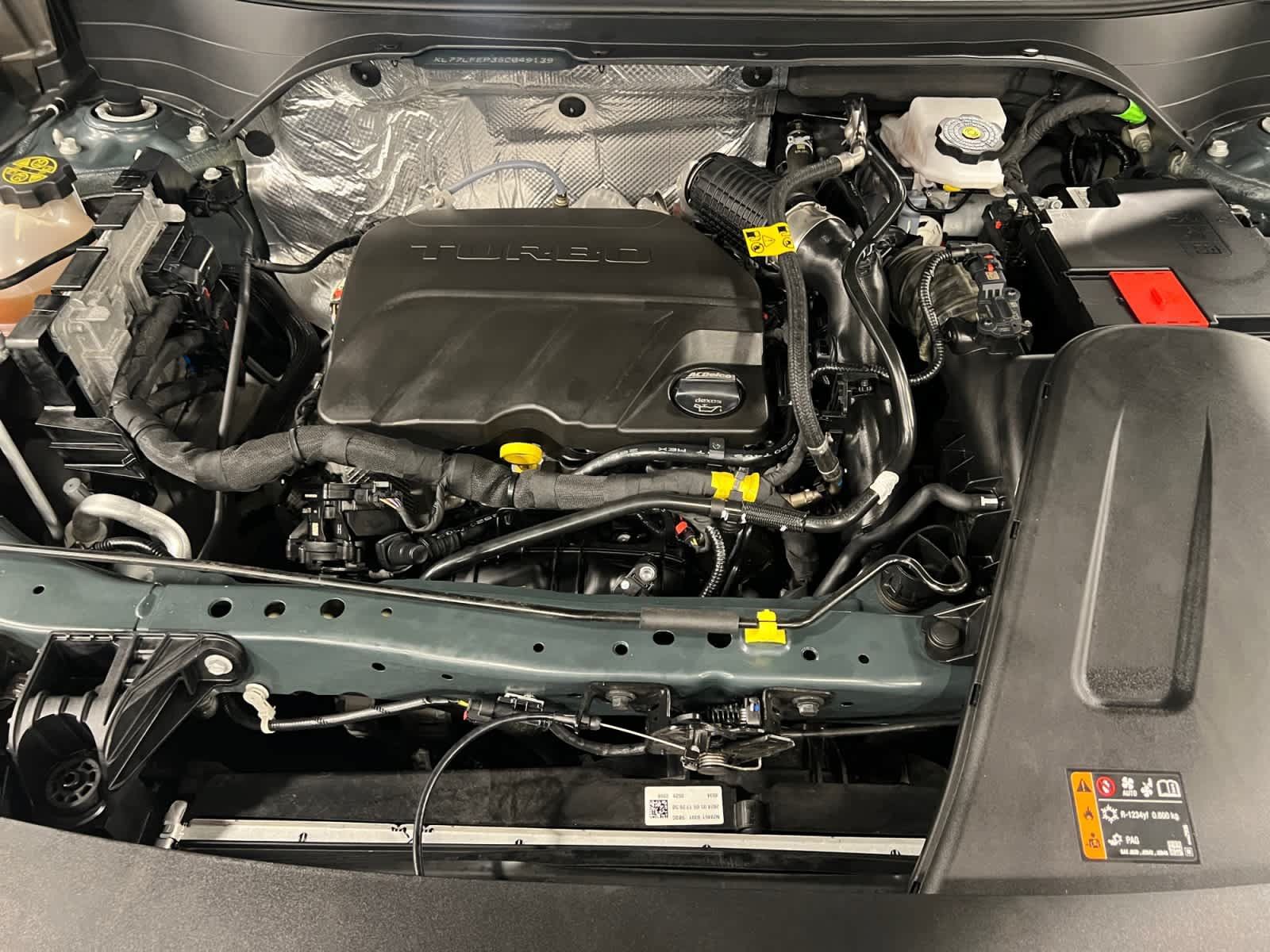 Used 2025 Chevrolet Trax LS FWD image 8