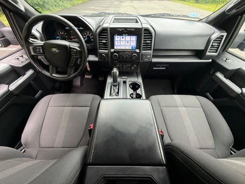 Used 2017 Ford F150 XLT w/ Equipment Group 302A Luxury AWD/4WD image 37