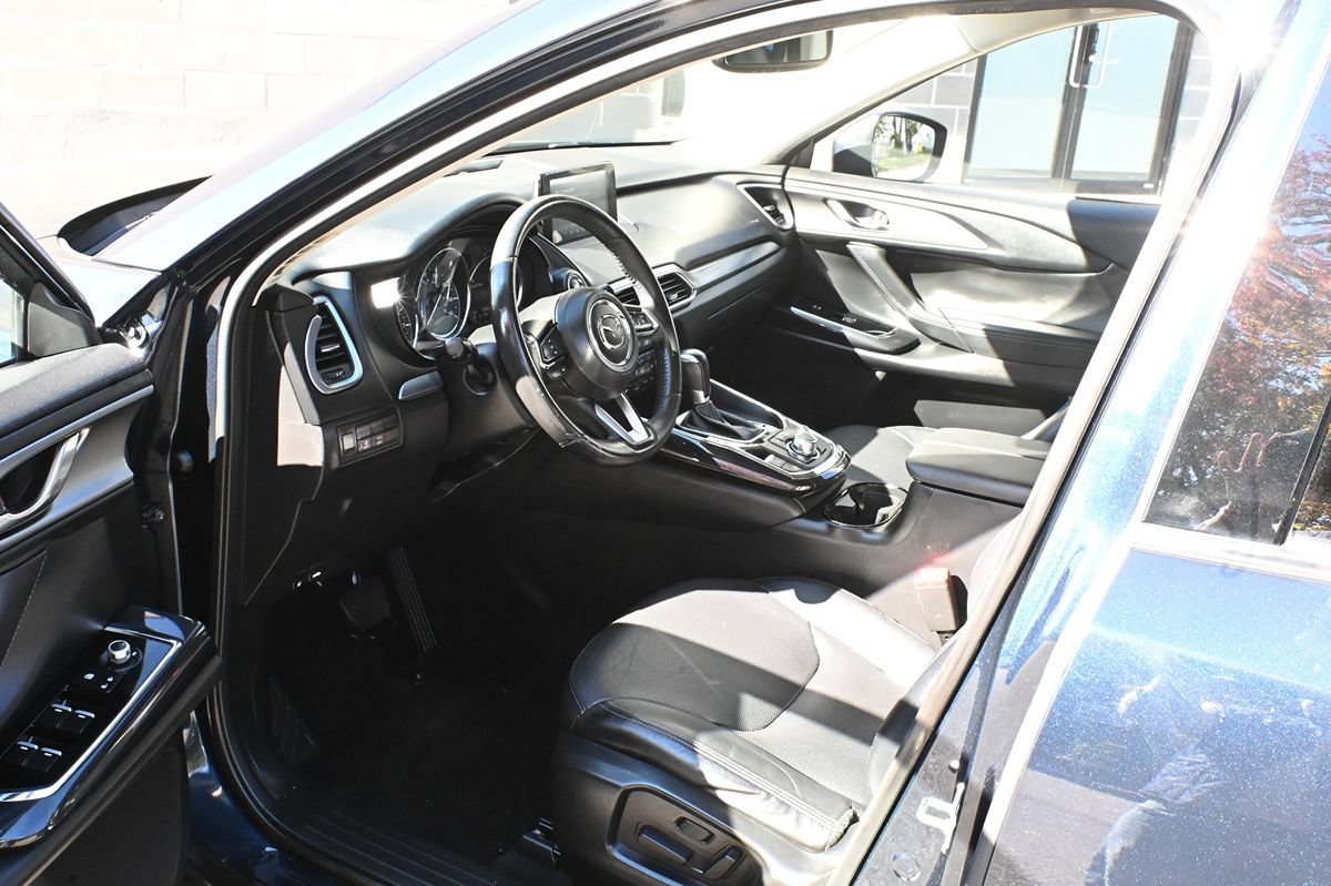Used 2018 MAZDA CX-9 Touring AWD/4WD image 7