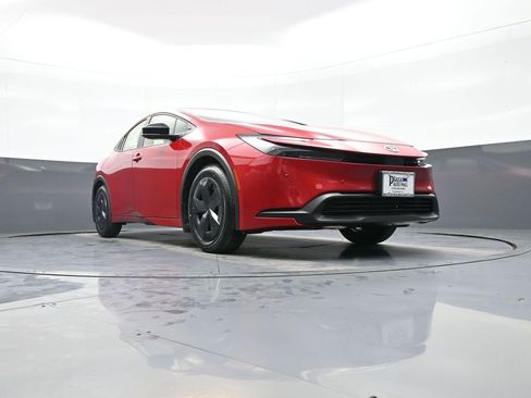 New 2026 Toyota Prius LE image 27