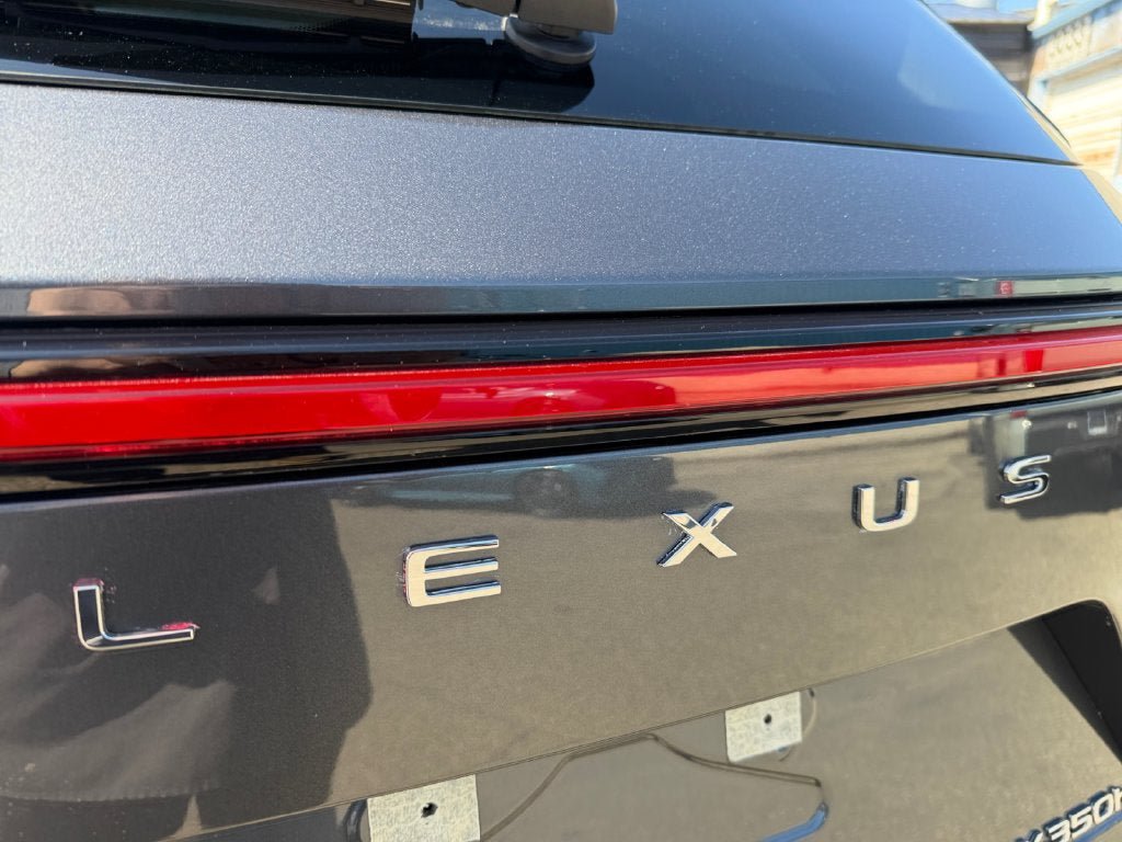 Used 2024 Lexus NX 350h AWD image 35