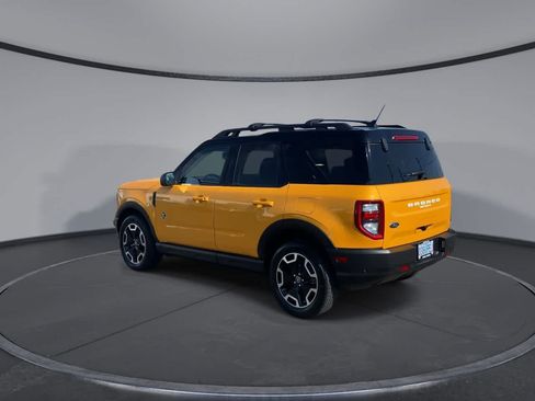 Used 2023 Ford Bronco Sport Outer Banks w/ Tech Package AWD/4WD image 7
