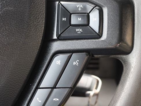 Used 2019 Ford F250 XL w/ Power Equipment Group AWD/4WD image 16
