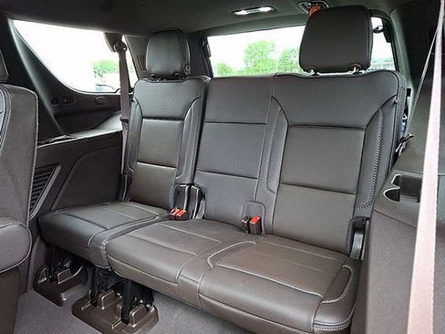 Used 2021 GMC Yukon Denali w/ Denali Ultimate Package AWD/4WD image 16