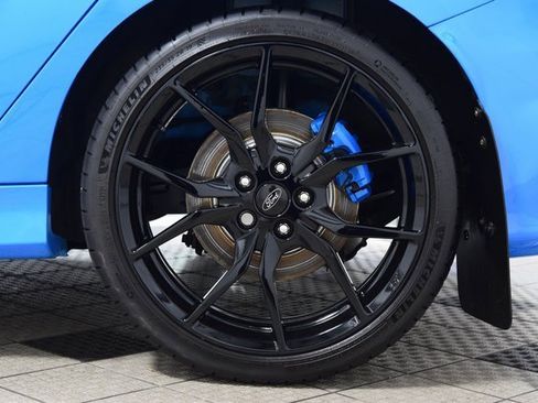 Used 2017 Ford Focus RS image 28