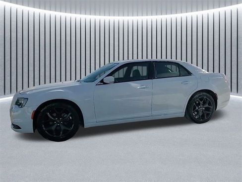 Used 2023 Chrysler 300 S w/ Comfort Group image 18