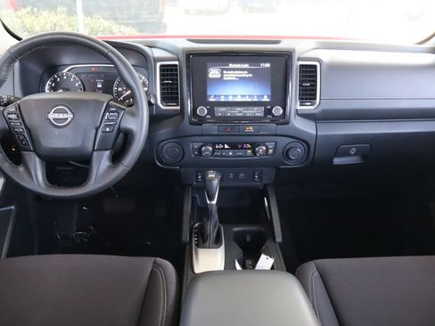 Used 2022 Nissan Frontier SV RWD image 27