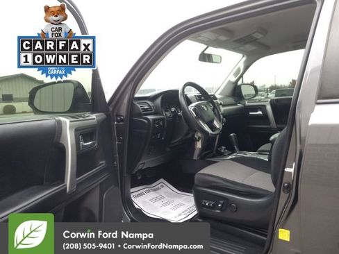 Used 2018 Toyota 4Runner SR5 image 9