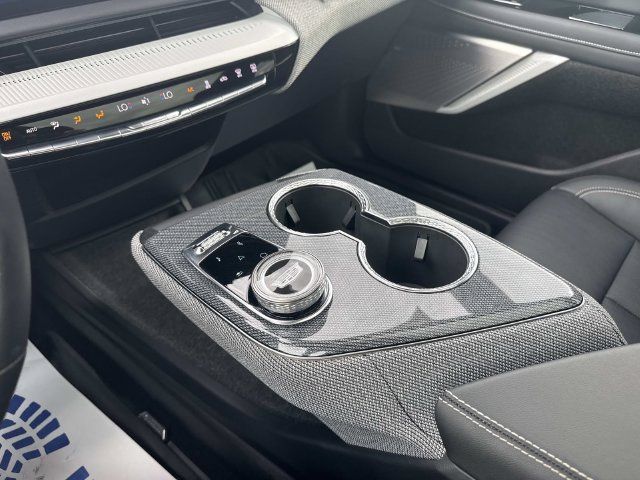 Certified 2025 Cadillac Optiq Luxury 2 w/ LPO, Floor Liner Package AWD/4WD image 47