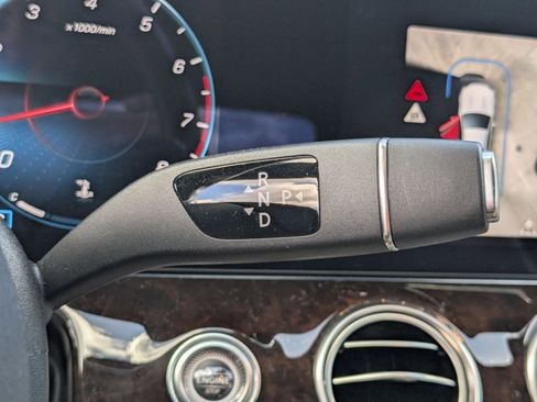 Certified 2022 Mercedes-Benz E 350 4MATIC Sedan image 6