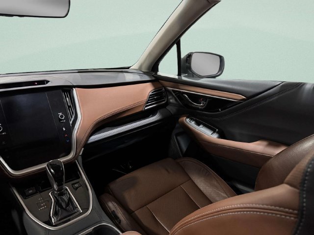 Used 2020 Subaru Outback Touring AWD/4WD image 12
