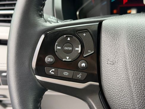 Used 2024 Honda Odyssey Touring image 19