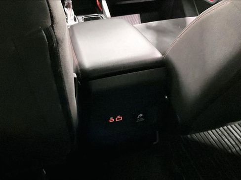 Used 2023 Nissan Frontier PRO-4X AWD/4WD image 10