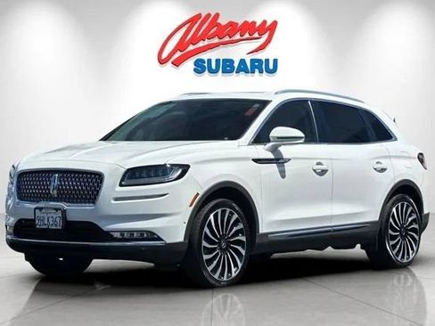 Used 2023 Lincoln Nautilus Black Label w/ Class II Trailer Tow Package AWD/4WD image 10