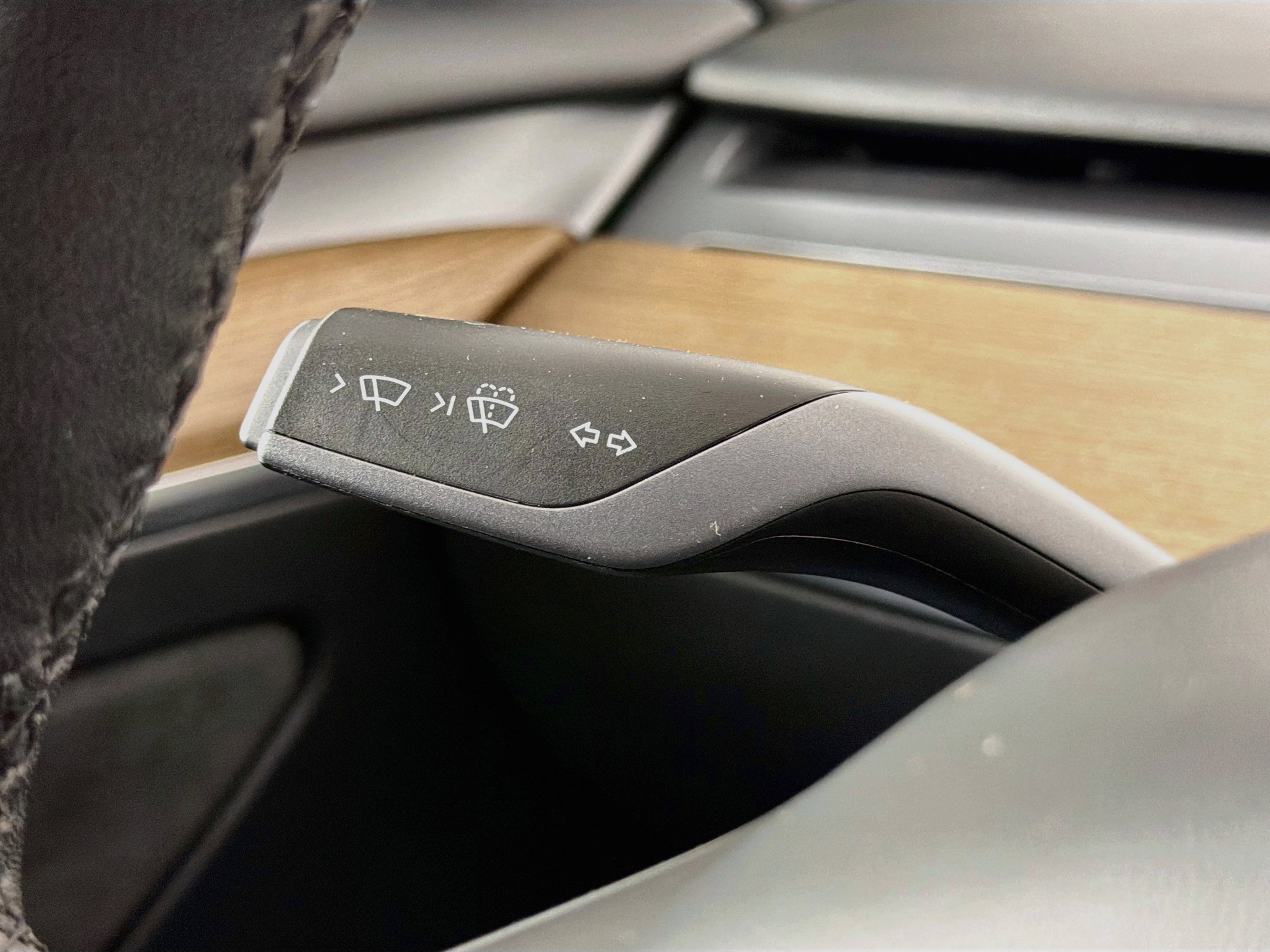 Used 2023 Tesla Model 3 Standard Range RWD image 16