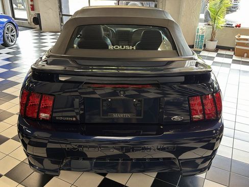 Used 2001 Ford Mustang GT RWD image 8