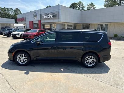 Used 2022 Chrysler Pacifica Touring-L
