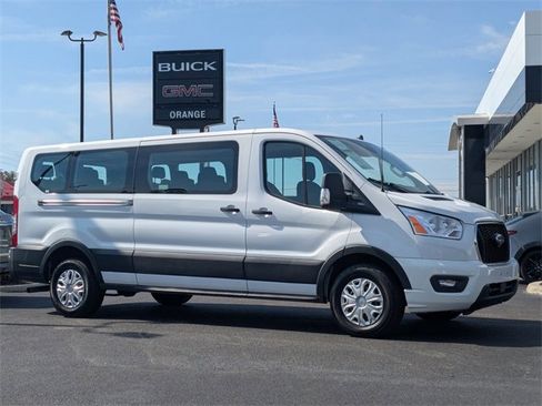 Used 2022 Ford Transit 350 XLT image 2
