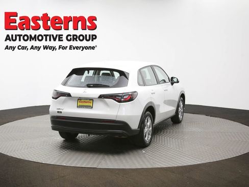 Used 2023 Honda HR-V LX image 37