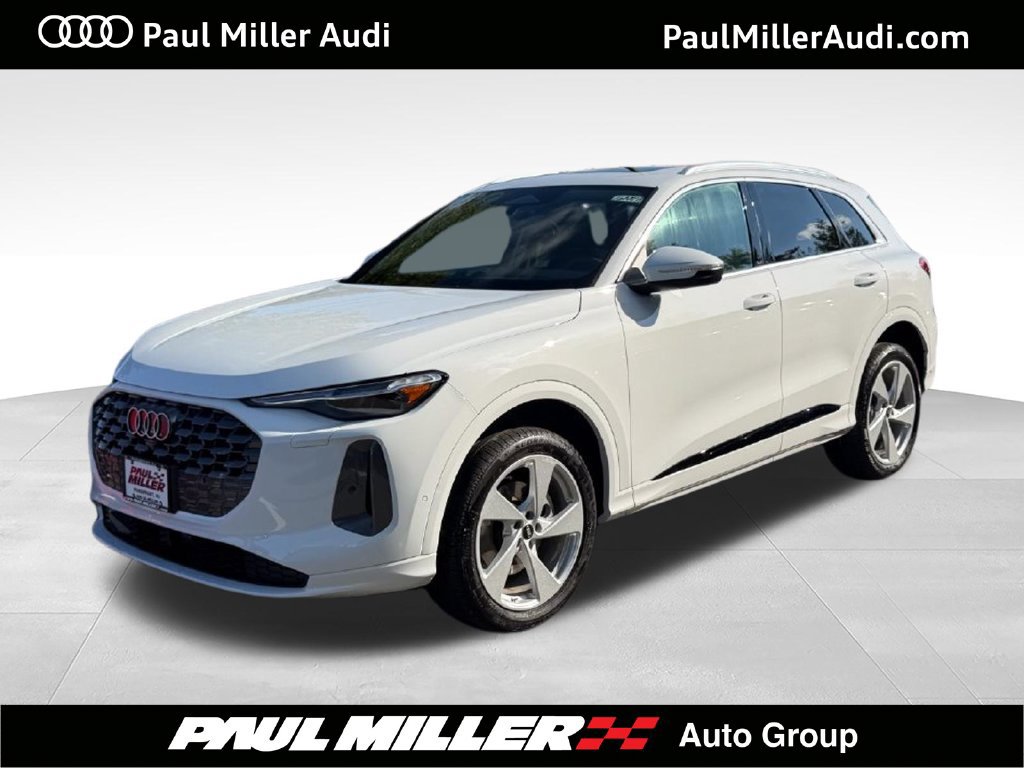 New 2026 Audi Q5 Premium Plus AWD/4WD 360° Tour