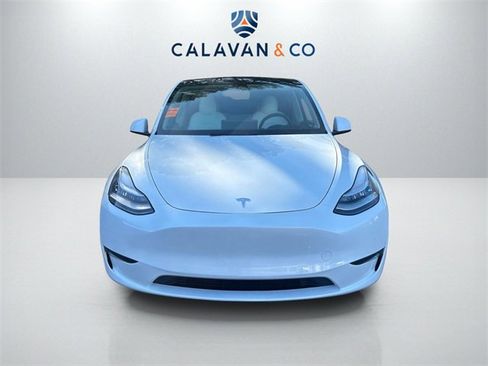 Used 2020 Tesla Model Y Long Range image 2